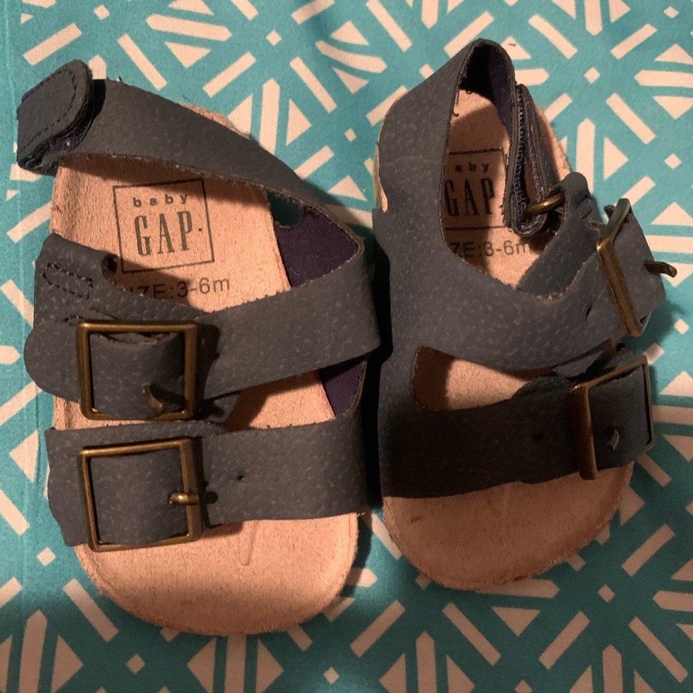 Baby gap sandals 3-6 months